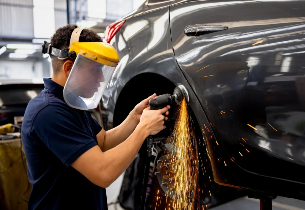 auto body repair technician